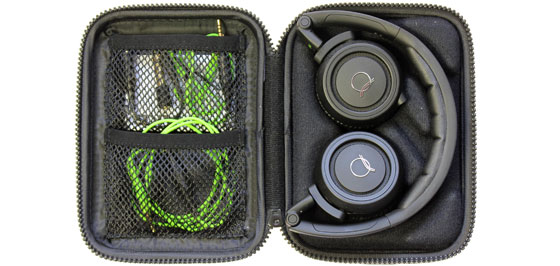 AKG Q460 Quincy Jonges Zwart Cased
