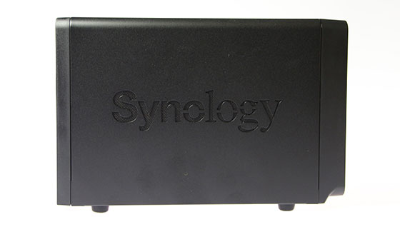 Synology DS713+ HDD Side