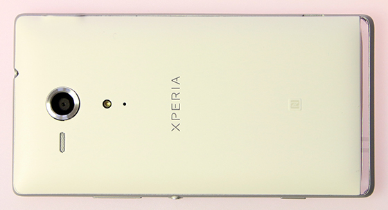 Sony-Xperia-SP-Achterkant