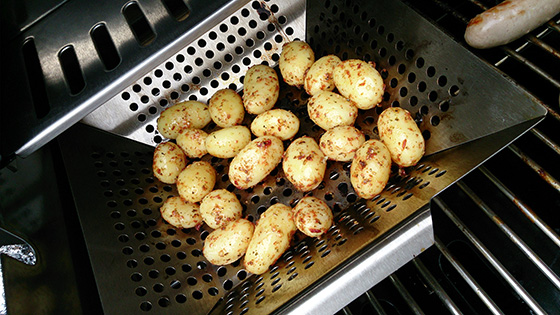 Leopold-Vienna_Grillwok-vierkant-Gebruik