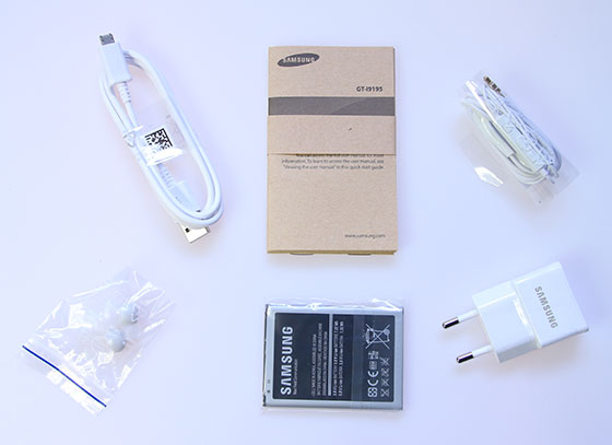 Samsung-Galaxy-S4-Mini-Unboxing