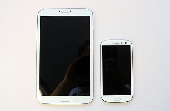 Samsung-Galaxy-Tab3-8.0-Galaxy-SIII