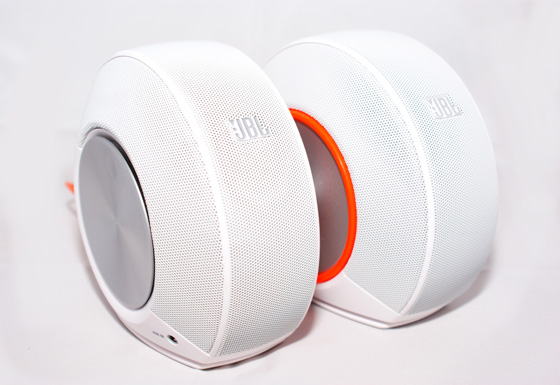 JBL Pebbles 1