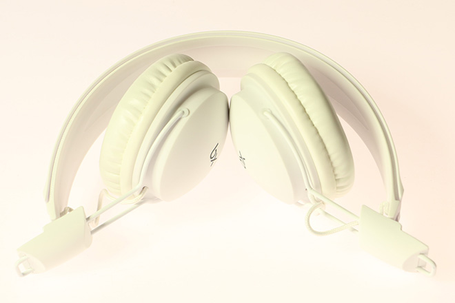 Xqisit Foldable Stereo Headset Opgevouwen