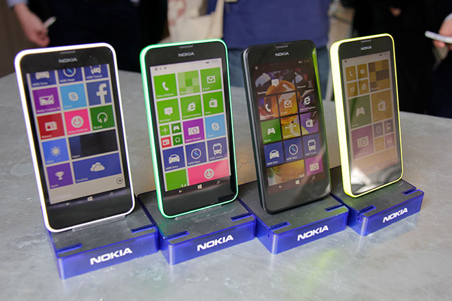 Nokia-Lumia-630-rijtje