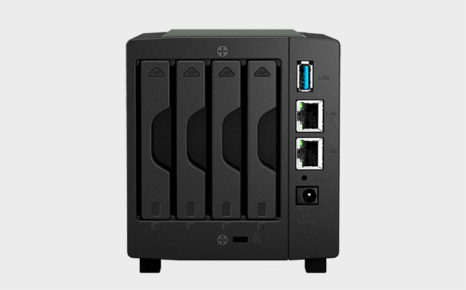 Synology-DS414slim-Achterkant