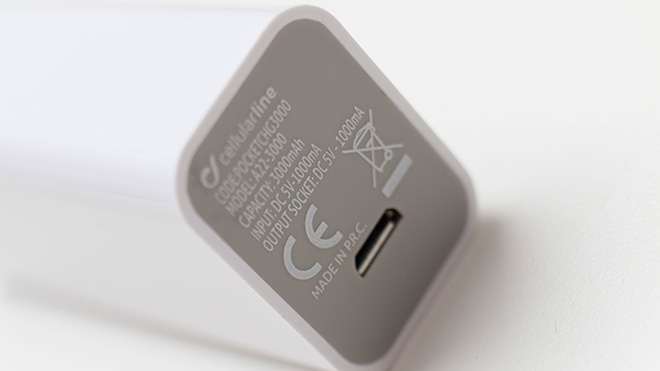 Cellularline-USB-Pocket-Charger-Label