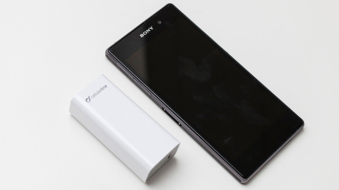 Cellularline-USB-Pocket-Charger-Xperia-Z1