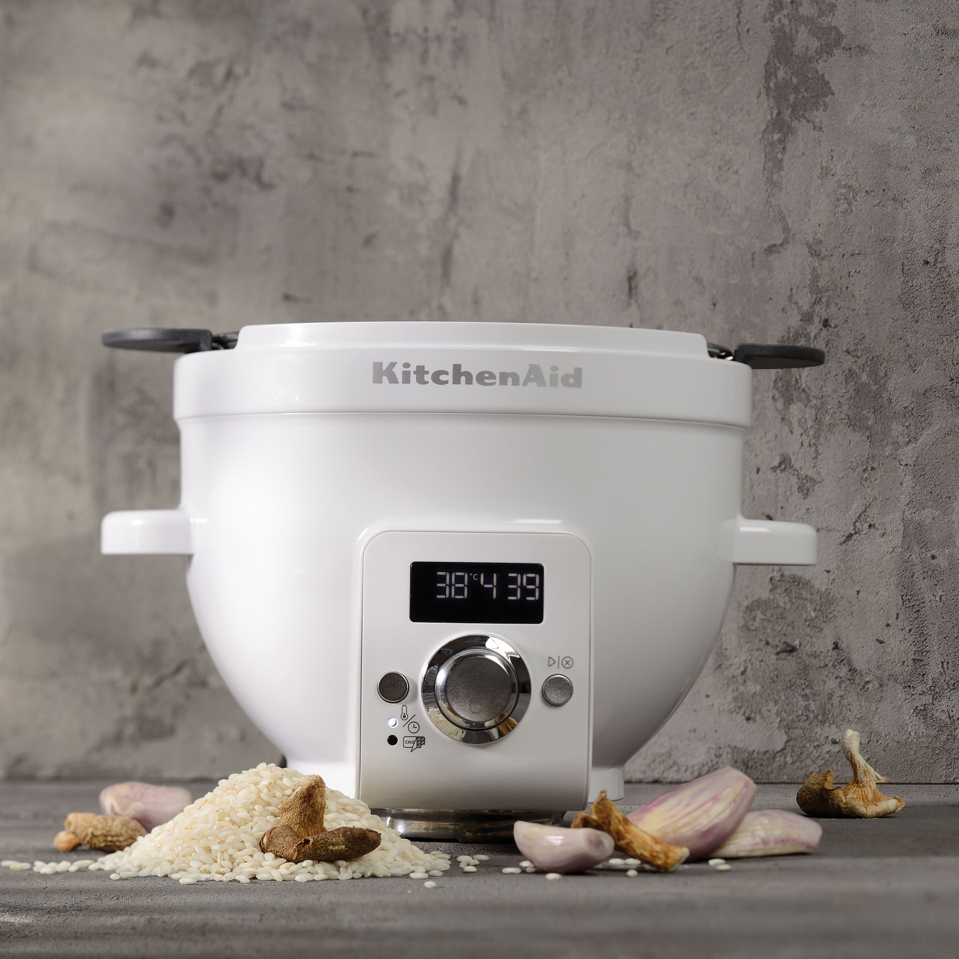 steeg Zijn bekend Panter KitchenAid komt met mengkom voor warme bereidingen met de mixer -  GadgetGear.nl