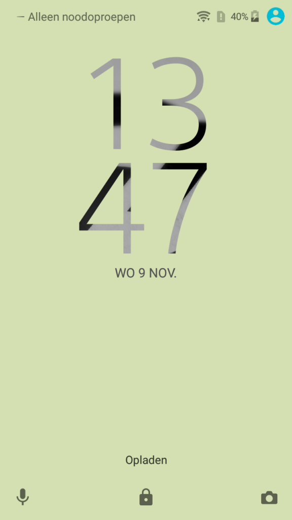Sony Xperia X Compact Android UI