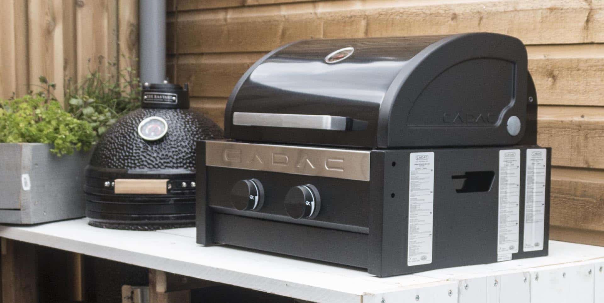 bros gedragen laat staan Review: Cadac Urban Stratos 2B Tabletop (BBQ) - GadgetGear.nl