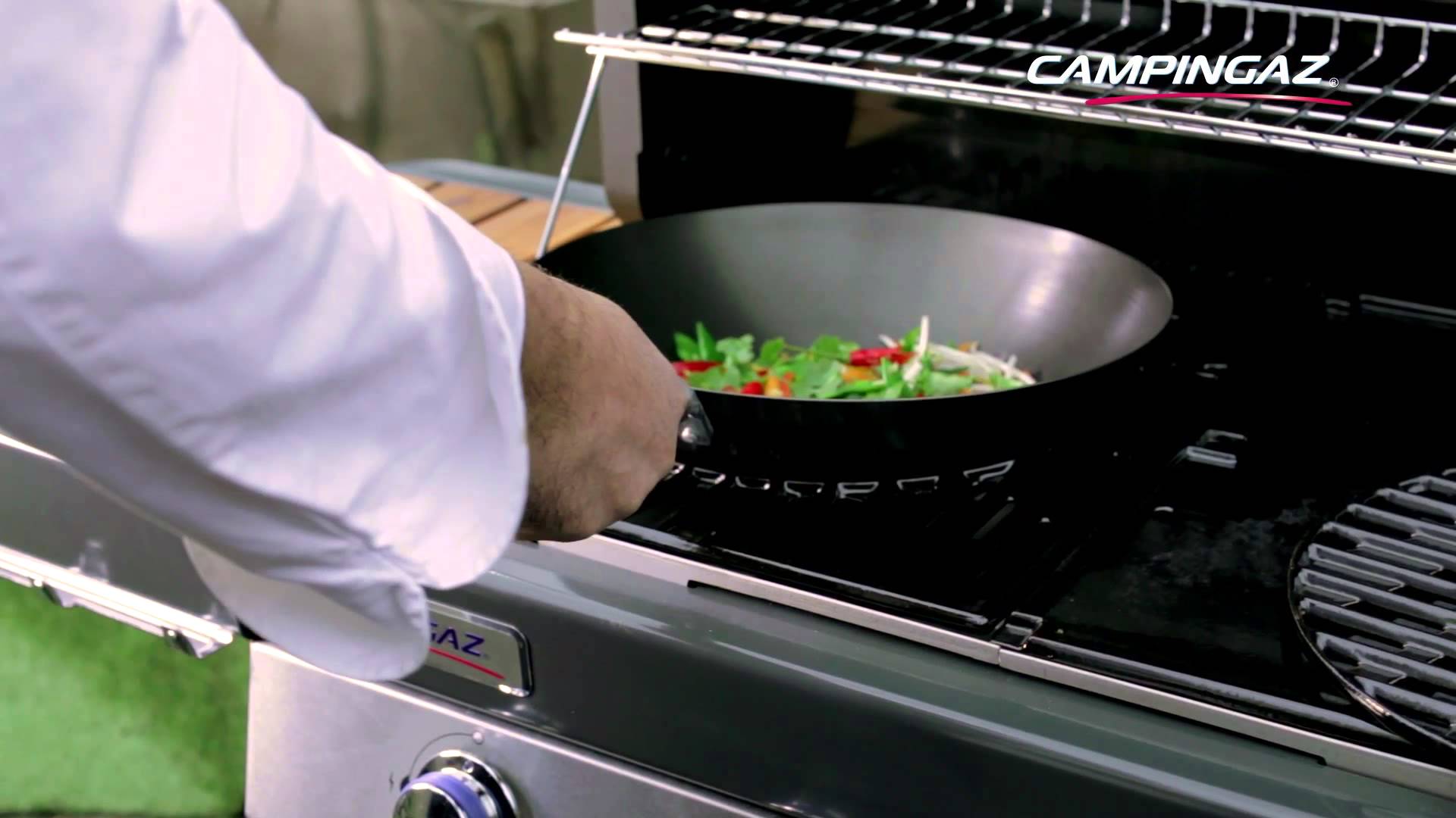 Review Campingaz 4 Series Classic EXS (Gas BBQ) GadgetGear.nl