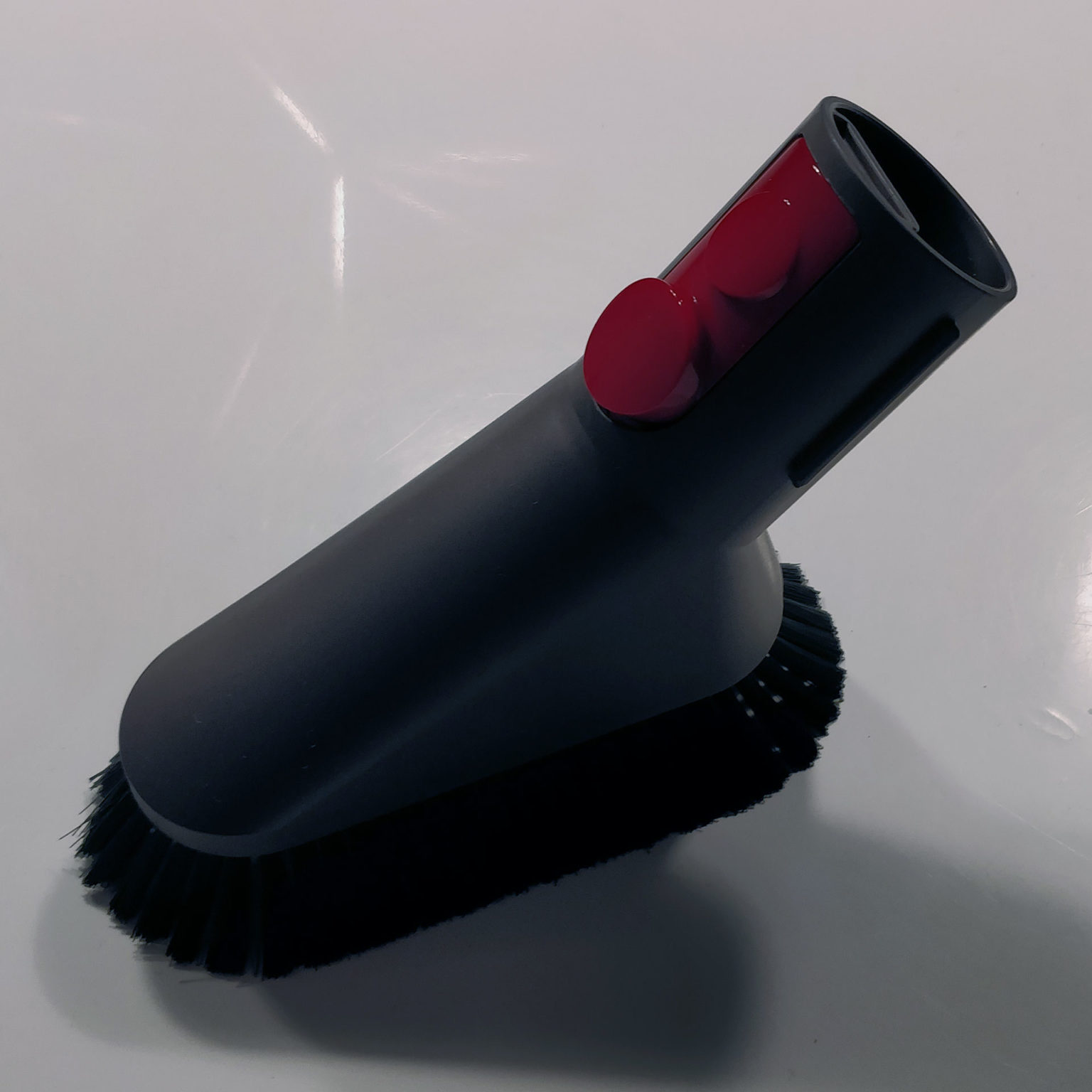 Review Dyson V7 Fluffy (Snoerloze Steelstofzuiger) GadgetGear.nl