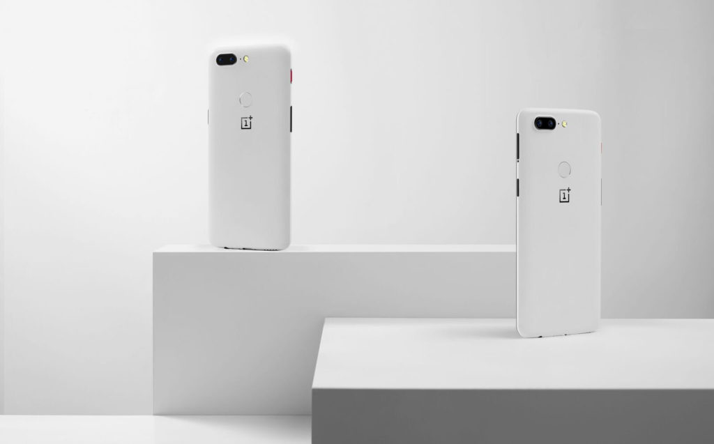 OnePlus 5T Sandstone White Moodshot