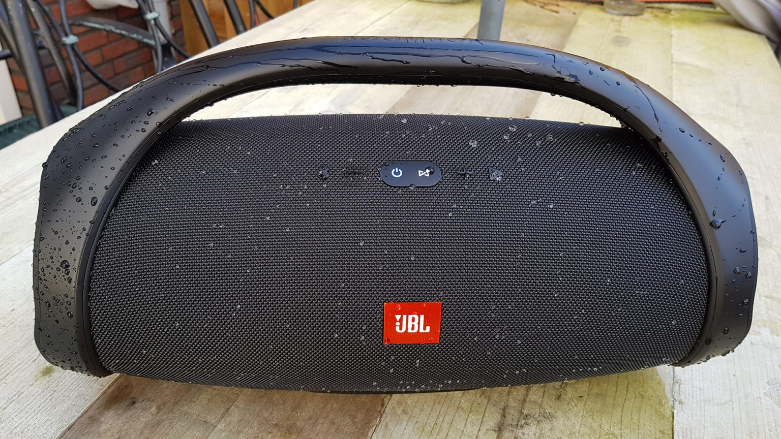 Review JBL Boombox (bluetooth speaker) GadgetGear.nl