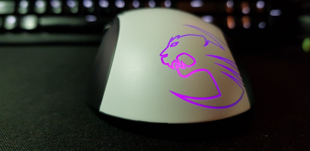 Review Roccat Kone Pure Owl Eye Gamingmuis Net Wat Kleiner Gadgetgear Nl