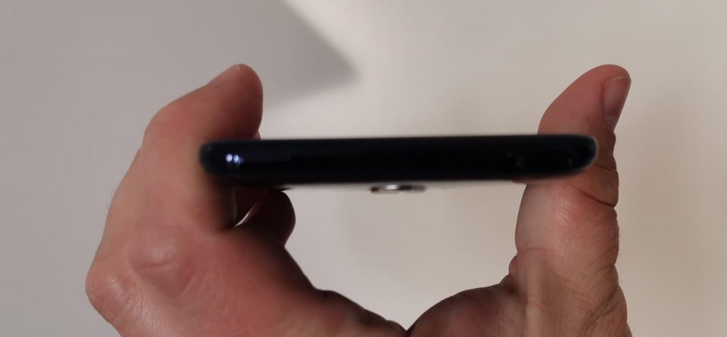 Nuu Mobile G2 Camera Bump