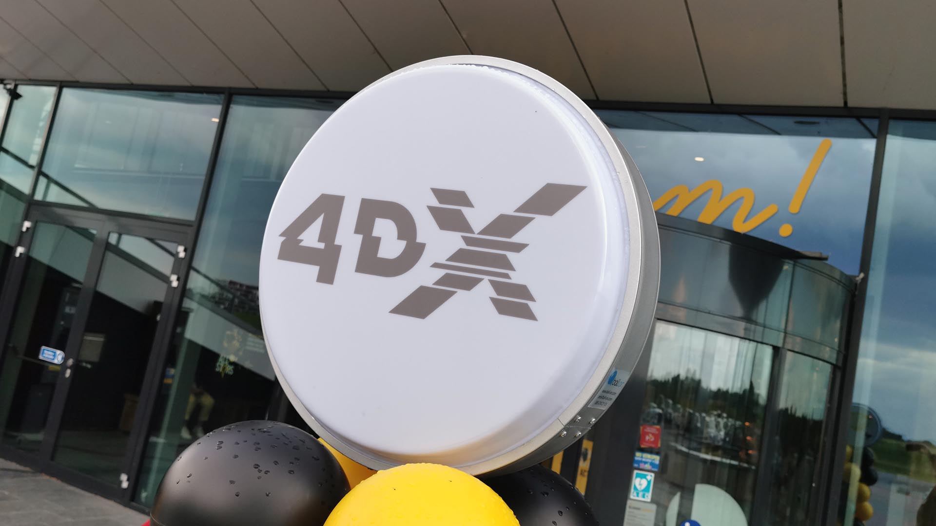 Pathe 4DX logo