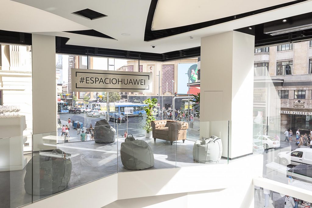 Huawei Space Madrid Interieur