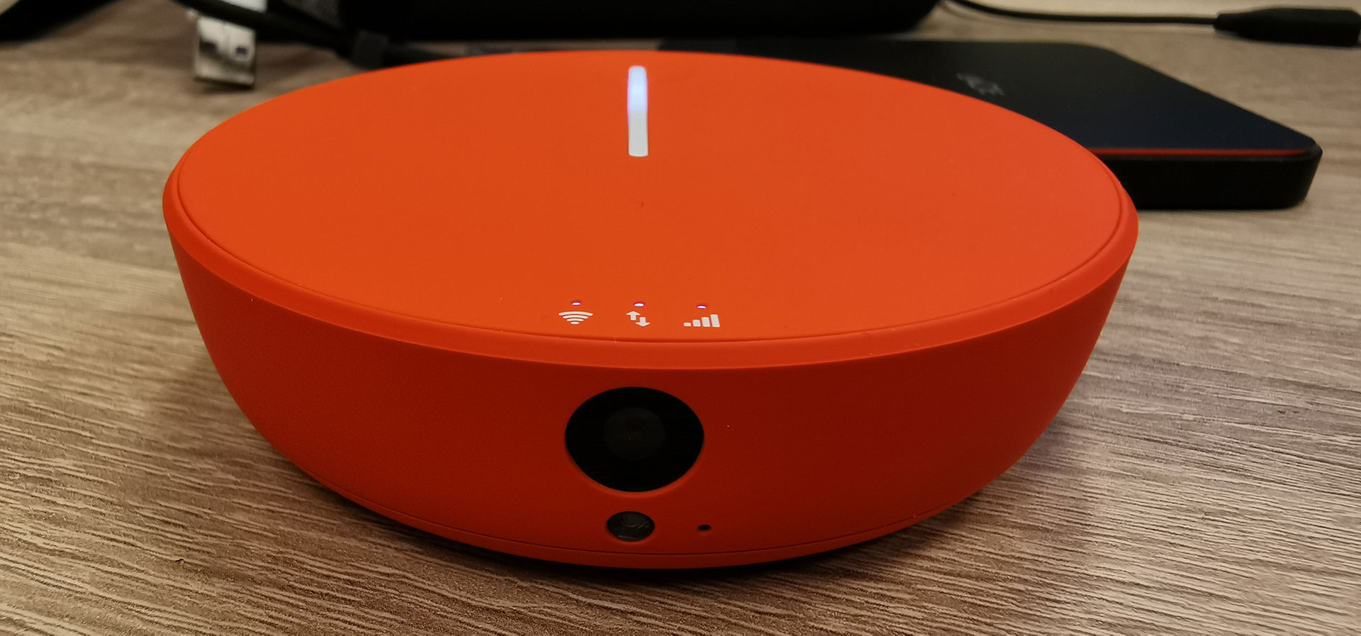 Skyroam Solis X Camera