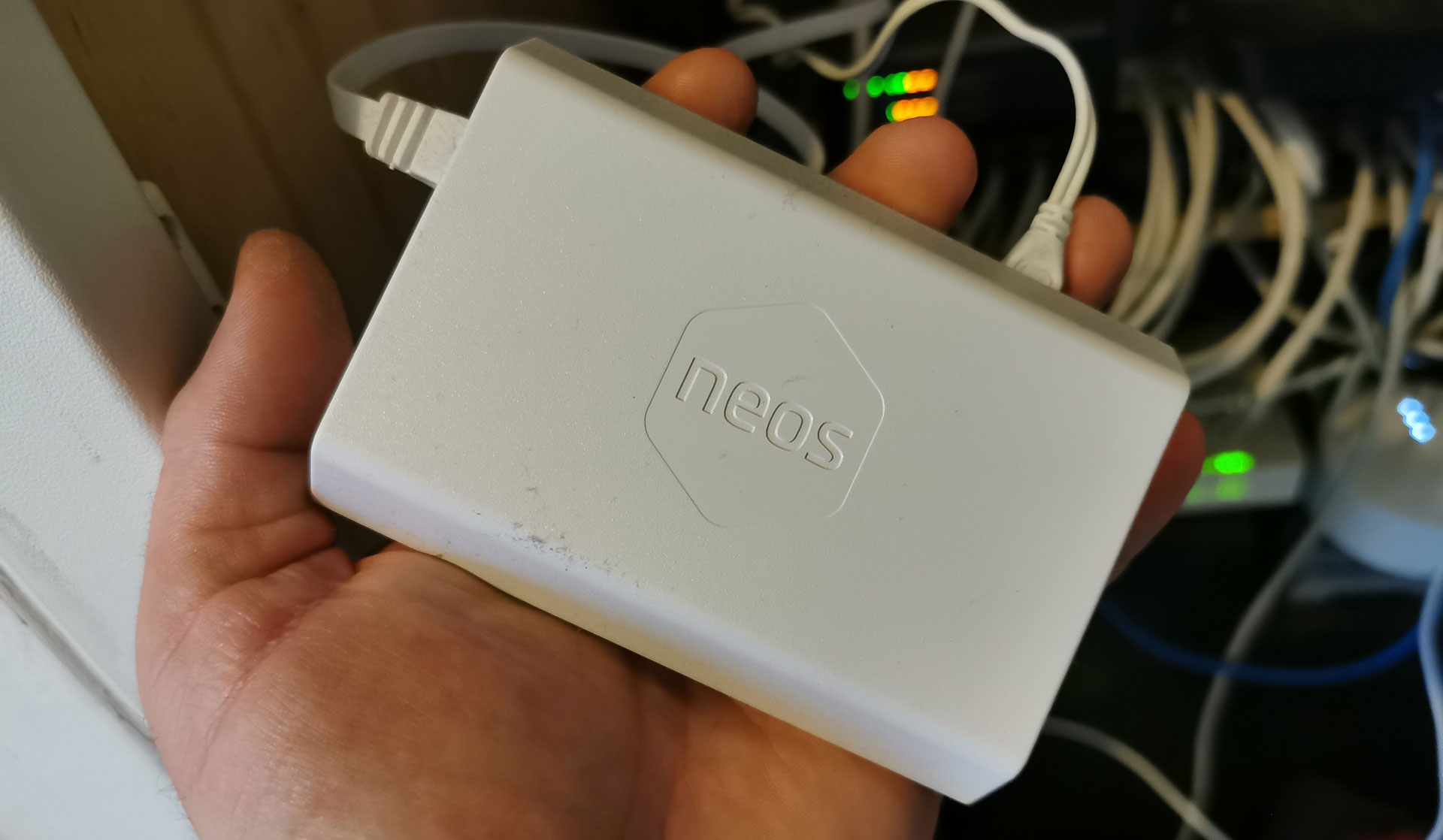 Neos Hub op basis van Raspberry Pi