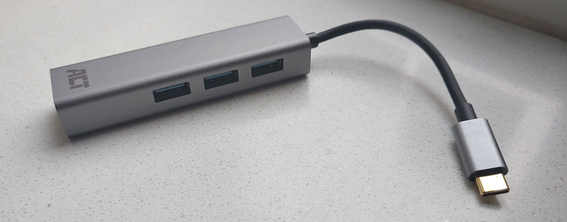 ACT USB-C Hub with Gigabit Ethernet AC7055 USB poorten