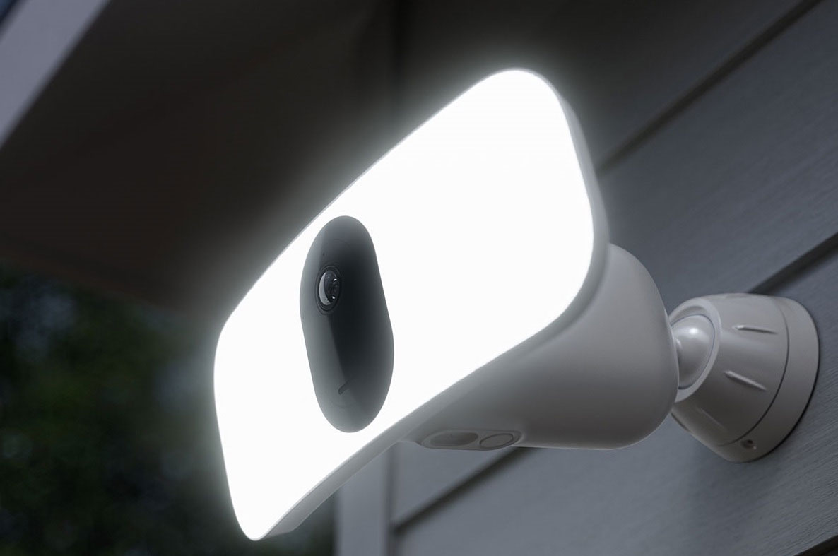 Arlo 3 Floodlight