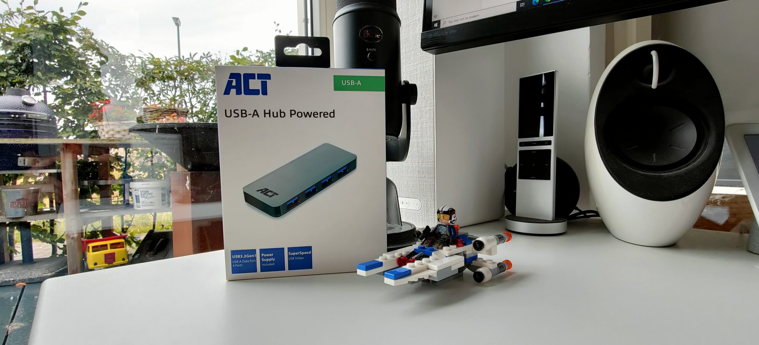 ACT USB-A Hub Powered