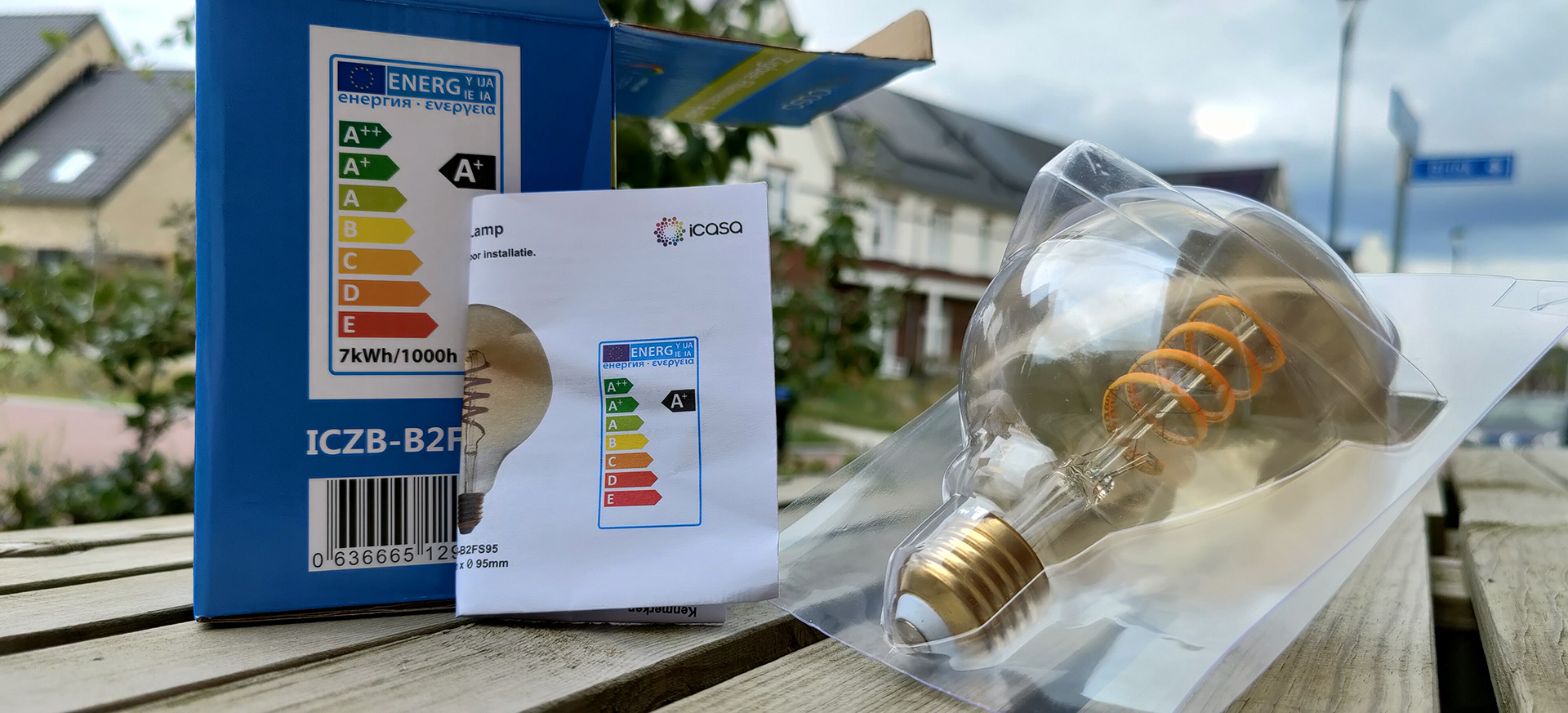 Review Icasa Zigbee Filament Bulb ICZB B2FS95 GadgetGear