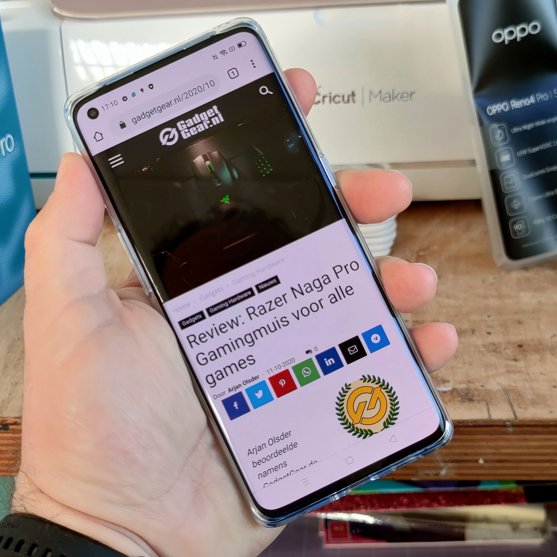 Oppo Reno4 Pro 5G Display