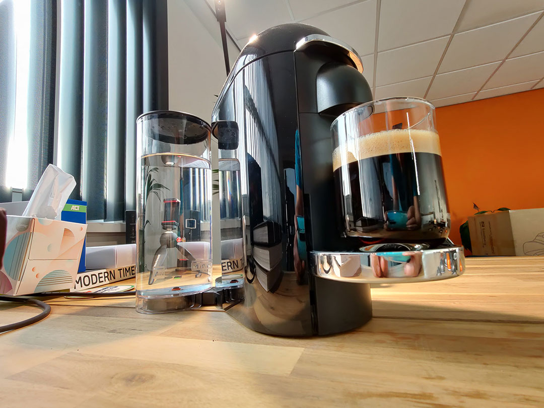 Vertuo Plus – Eindelijk een grote bak koffie! -