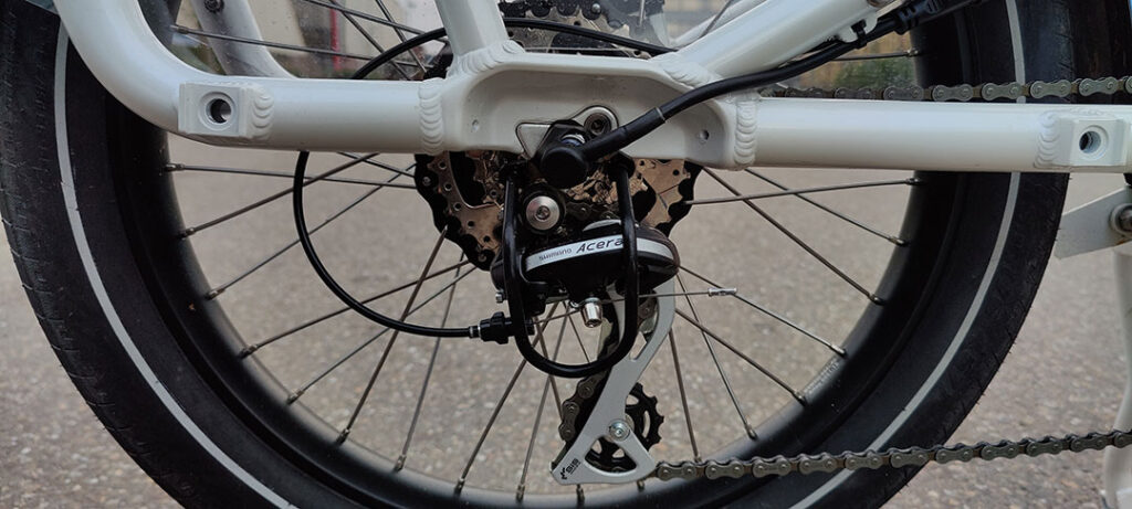 Shimano Acero derailleur