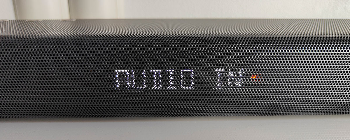 Philips Fidelio B97 Display