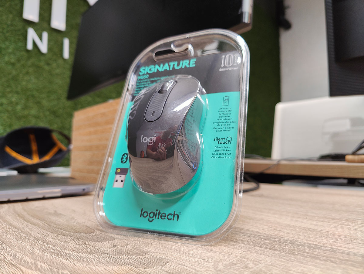 Logitech Signature M650 Muis Verpakking