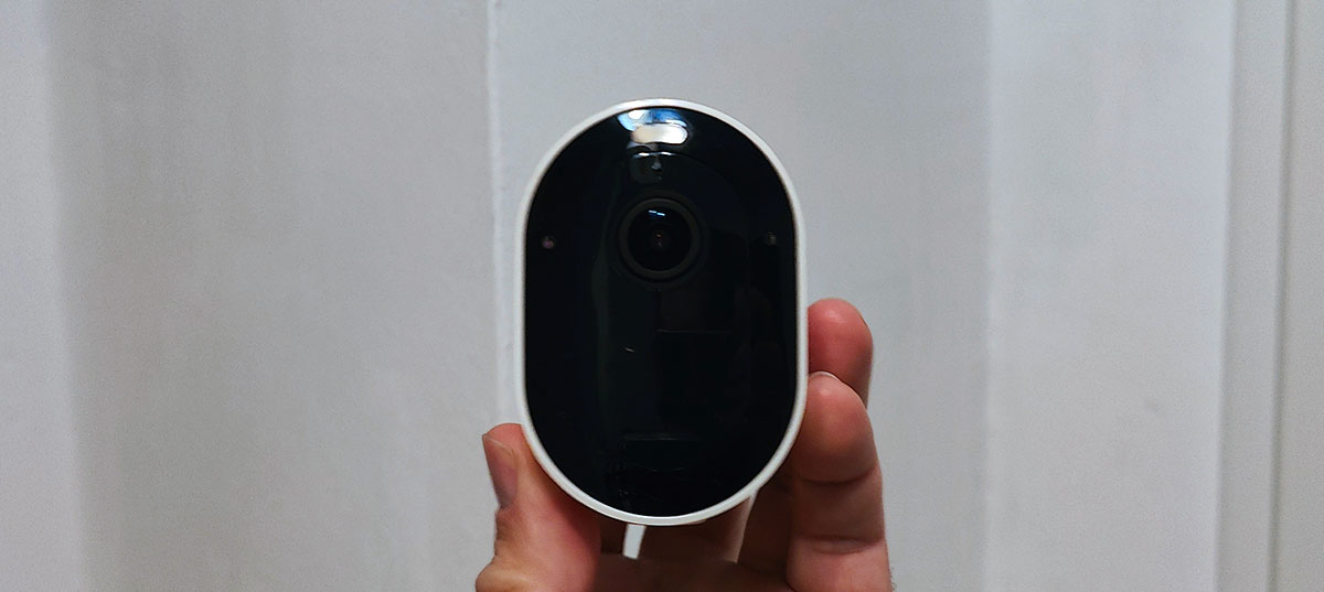 Arlo Pro 4 Voorkant