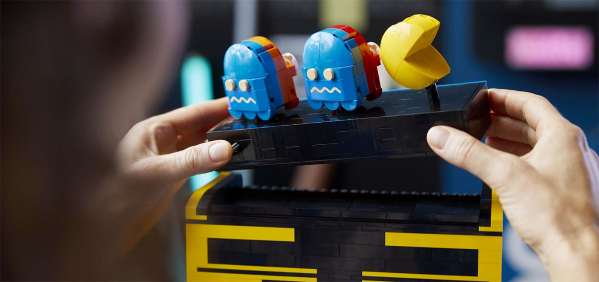 LEGO PAC-MAN Arcade Detail