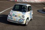 FIAT Topolino met Disney's Mickey Mouse erop