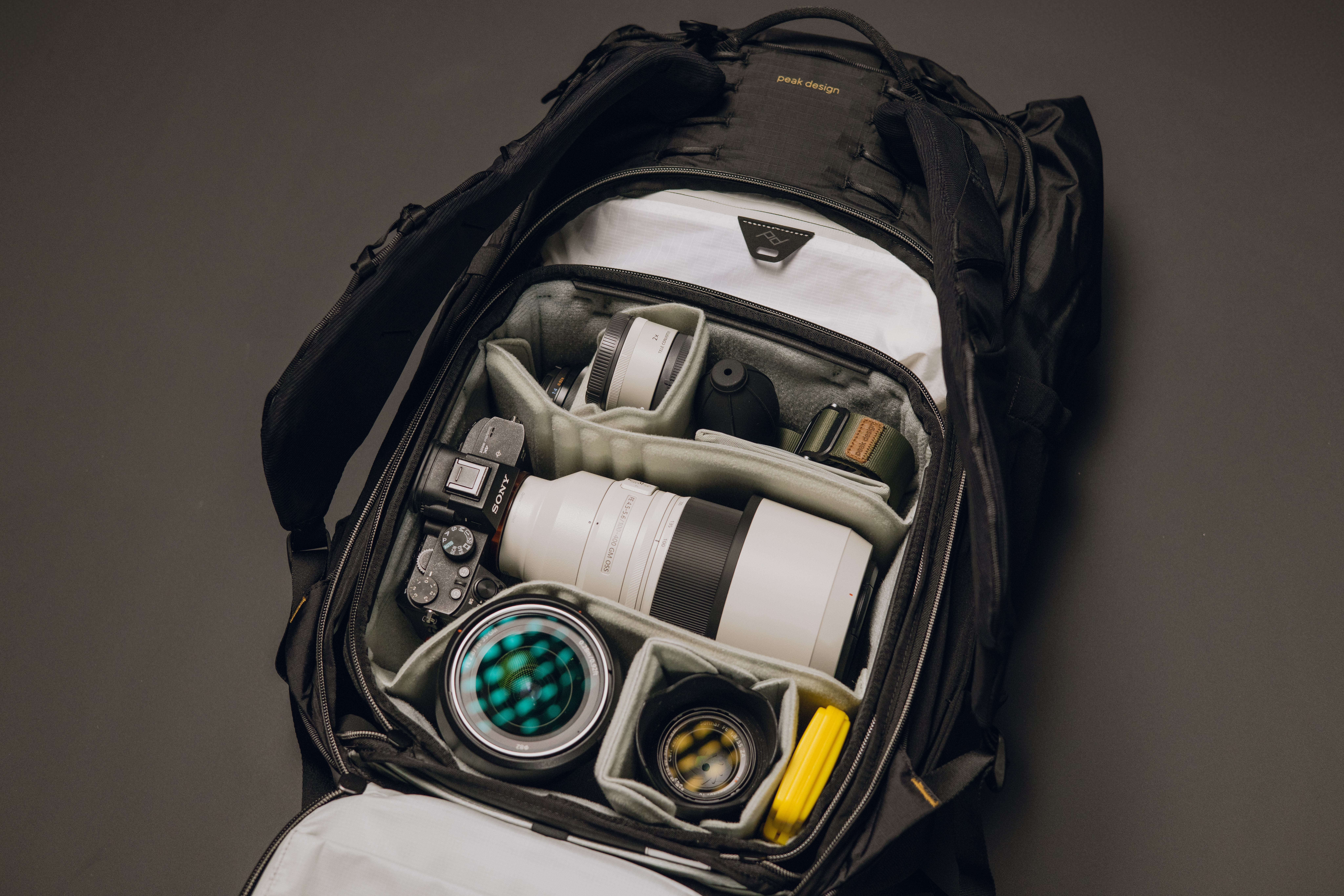 peak design outdoor bags medium cube 159a0138