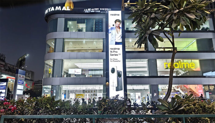 Realme Flagship Store Ahmedabad