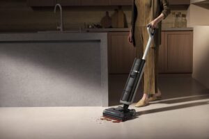 real hot water washes the floor