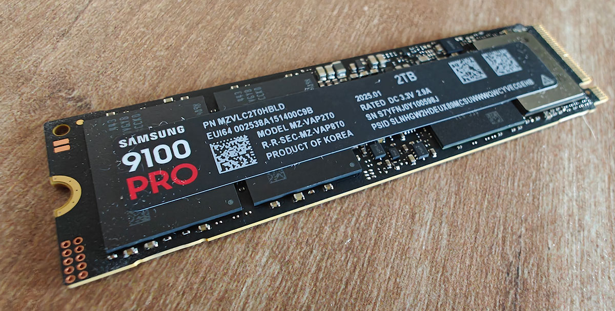 Samsung 9100 Pro SSD Voorkant