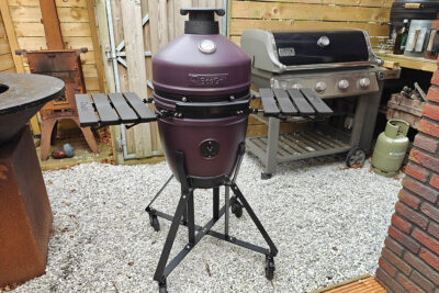 Bosgrill Kamado Onyx 18 inch met onderstel aubergine