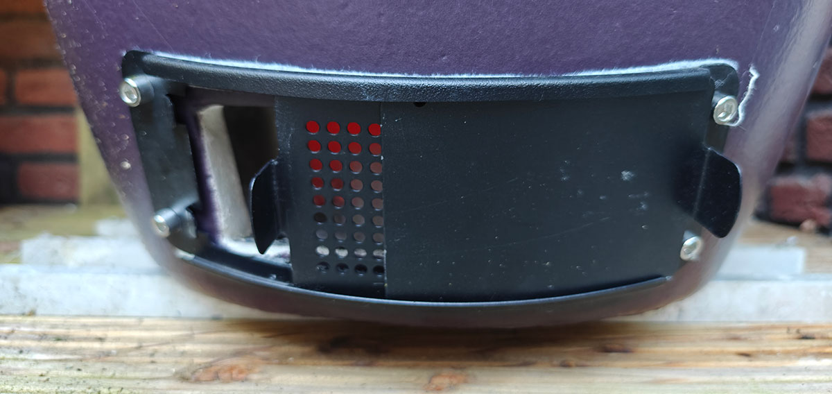 Bosgrill air intake