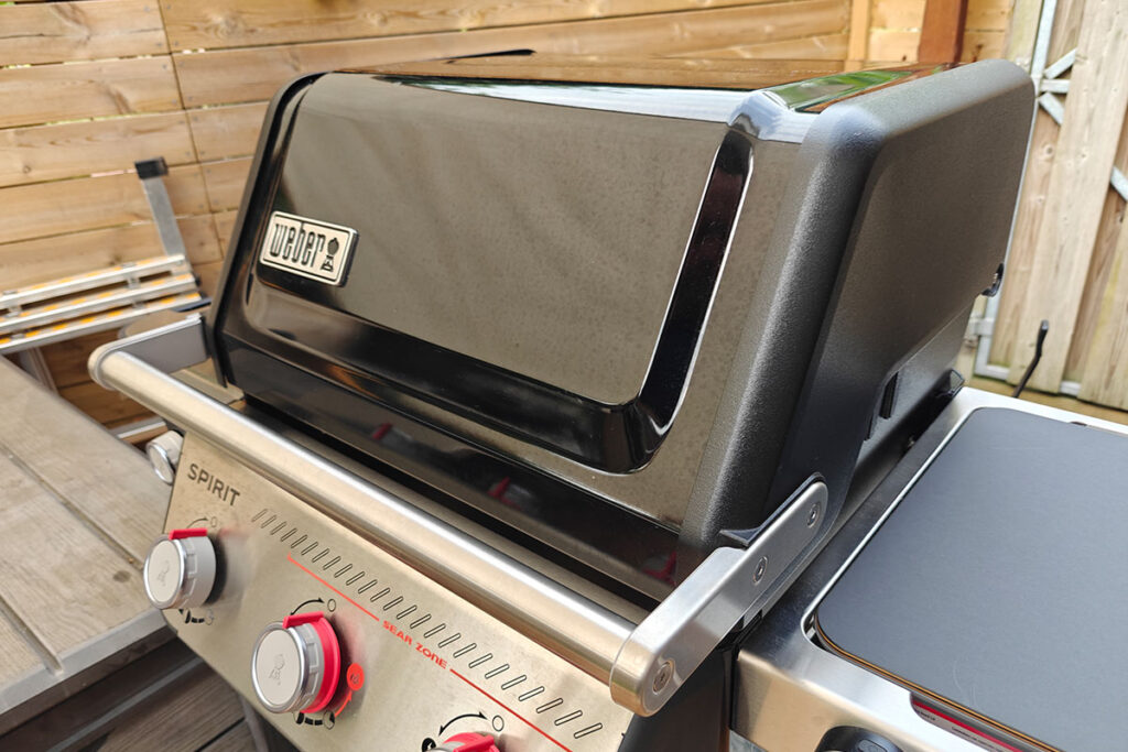 Weber Spirit EP-335