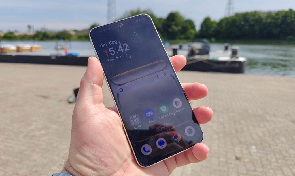 oneplus nord 5 display