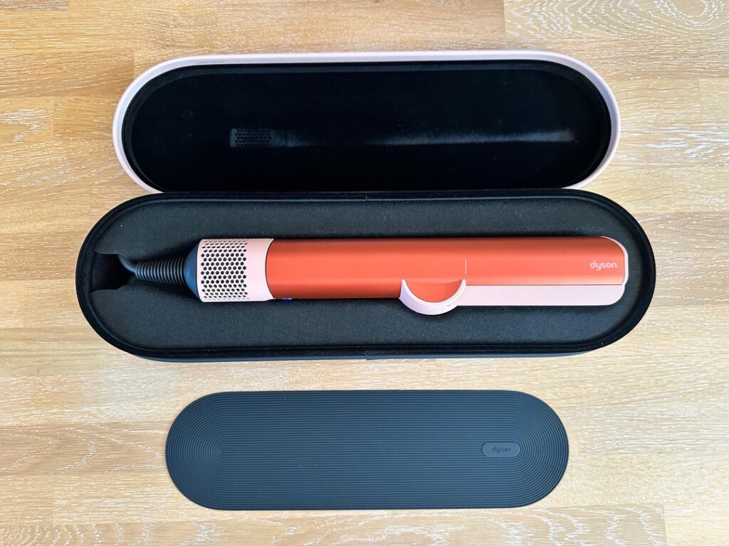 dyson airstrait review gadgetgea0002