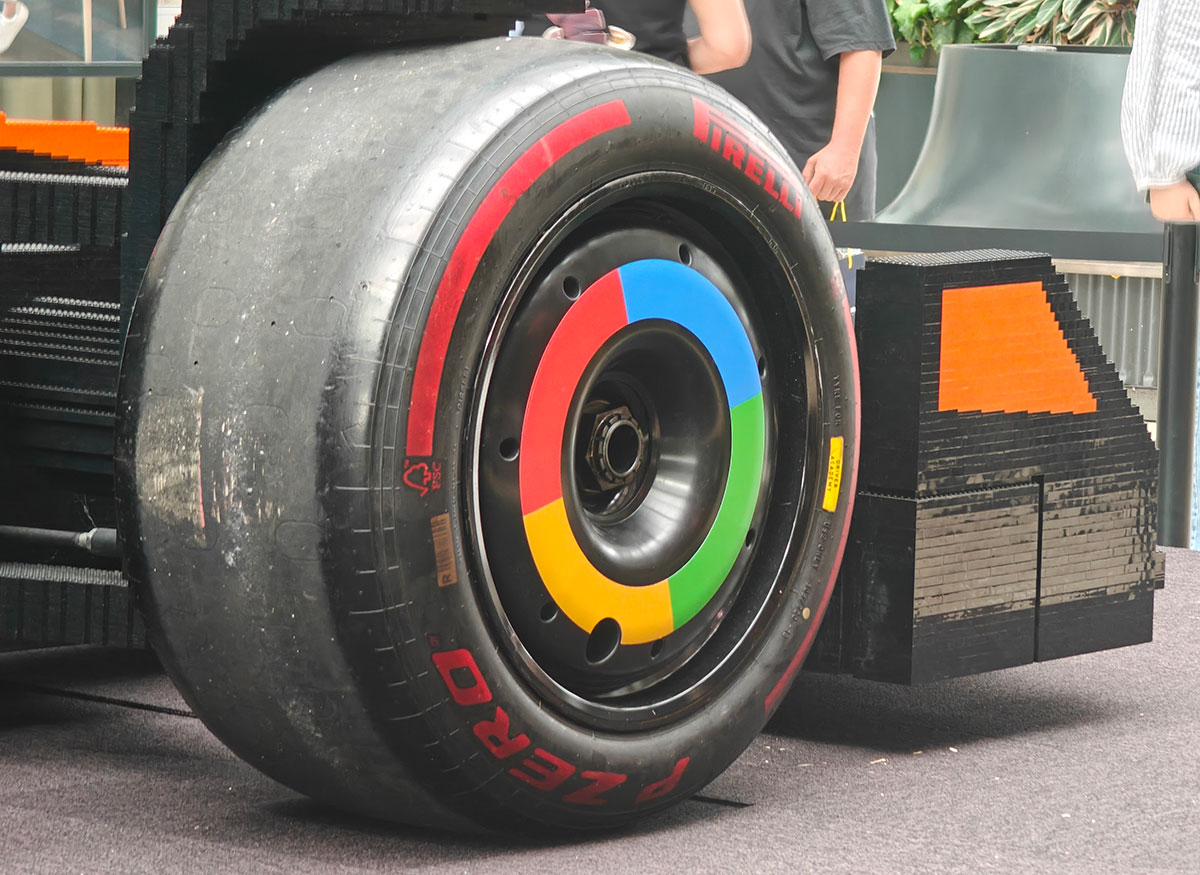 LEGO McLaren F1 Banden