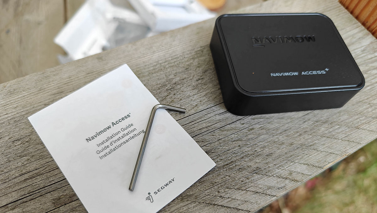 Navimow Access Plus module uitgepakt