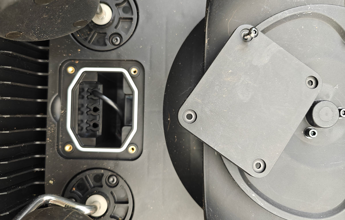 navimow i108e onderkant