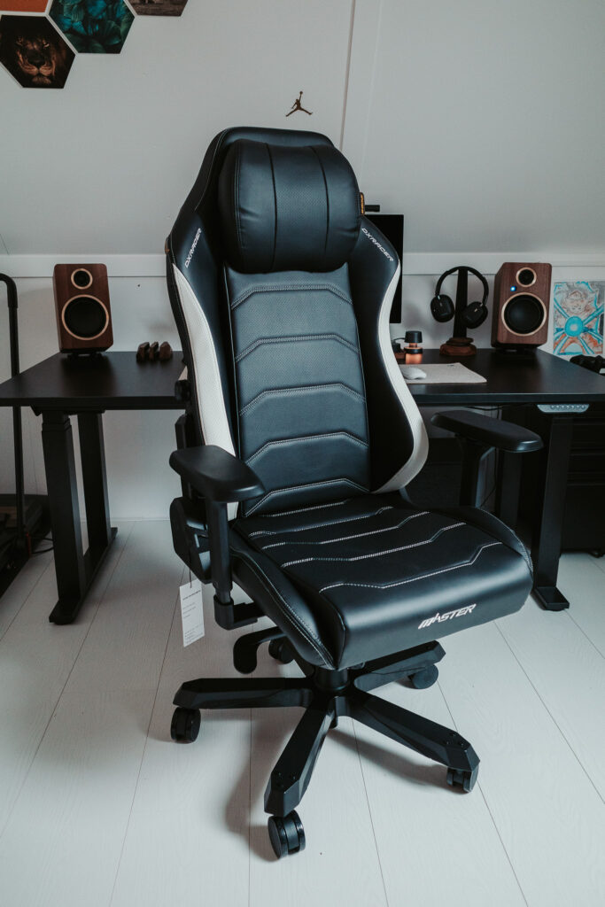 DxRacer Master XL